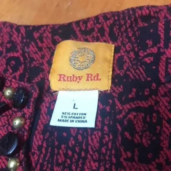 Ruby Rd. Top size large - Picture 2 of 4